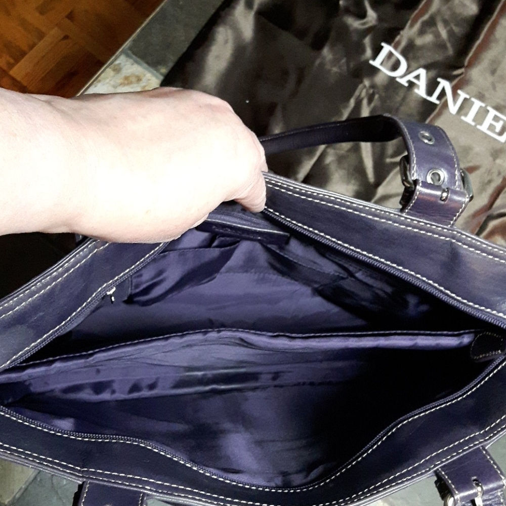 Purple leather bag - Picture 6 of 7